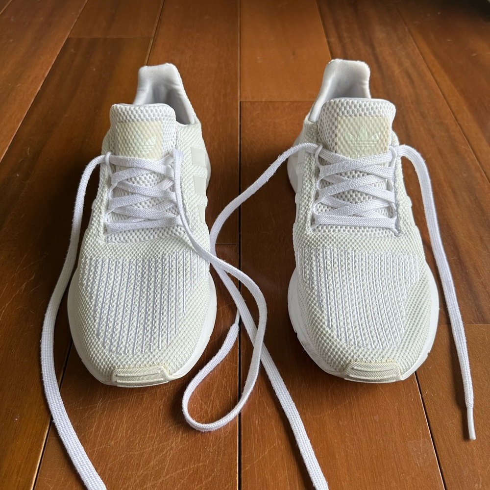 Women’s Adidas Sneakers